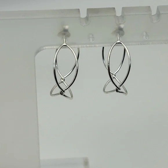 Sterling Silver Twisted Hoop Earrings Posts Stamped 925 Dainty 1" - Picture 3 of 9